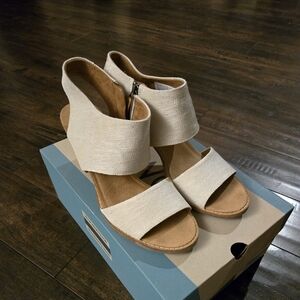 Tom's Cutout Heeled Sandals